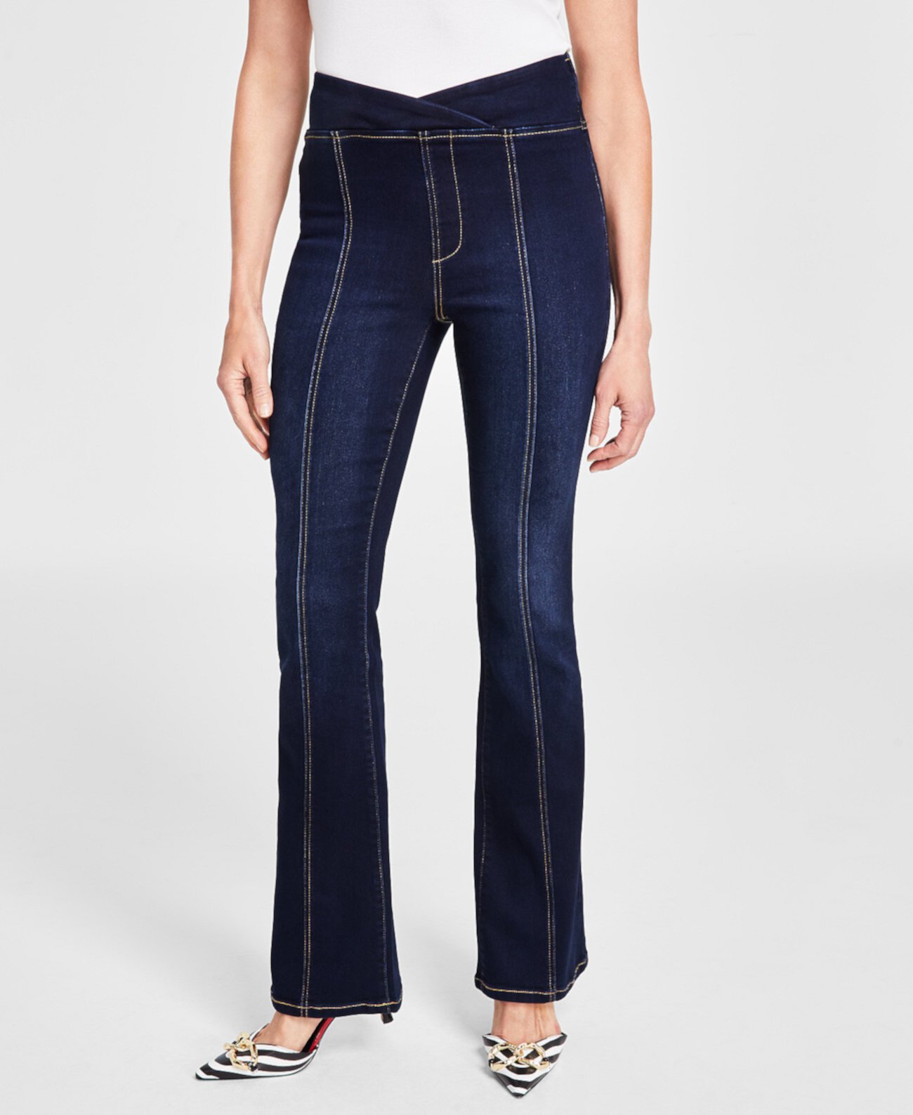 Женские джинсы Bootcut с высокой посадкой и асимметричными швами, созданные для Macy's I.N.C. International Concepts