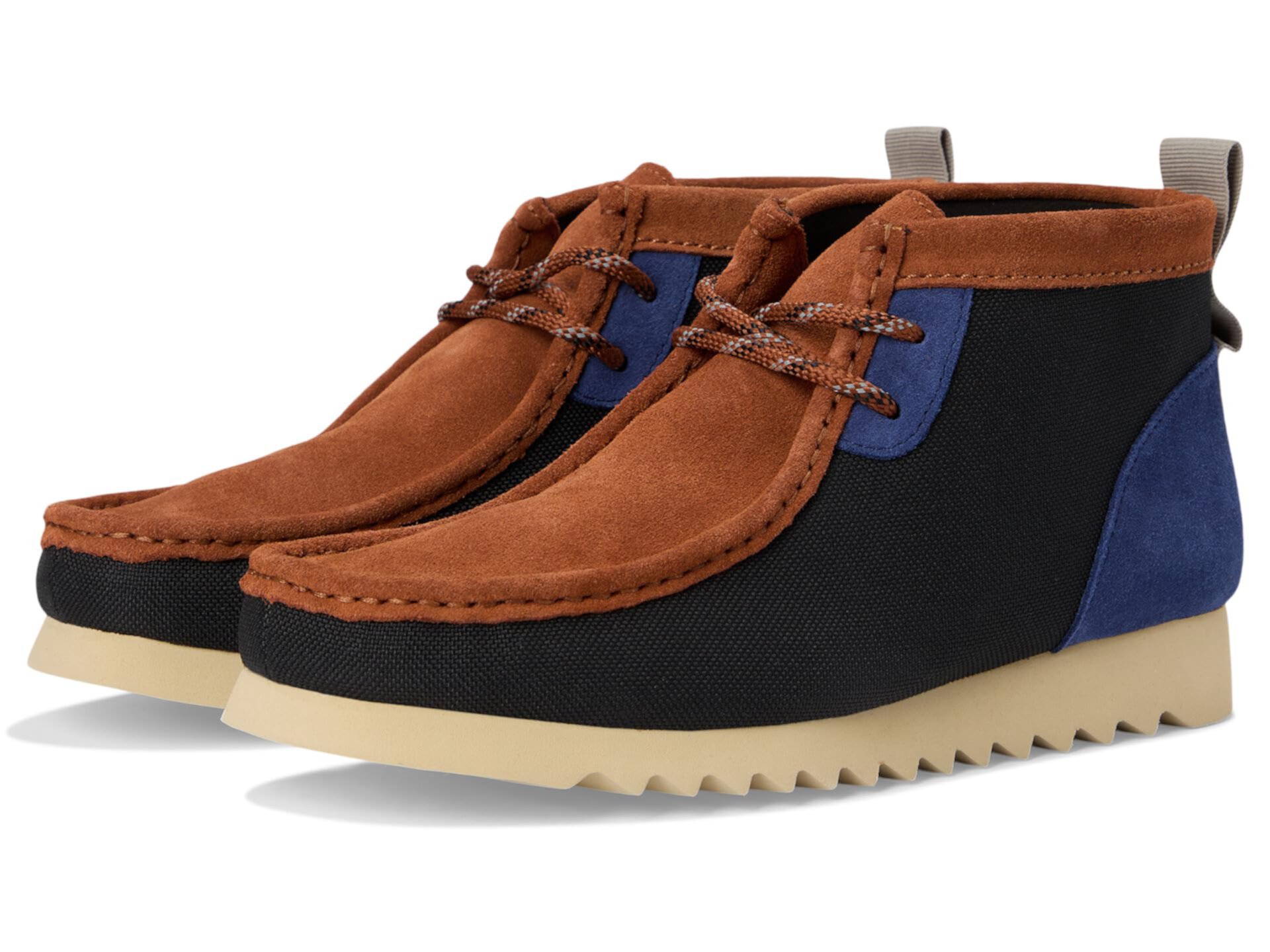 Кроссовки Clarks Wallabee 2 Future из замши с мягкой стелькой и шнуровкой Clarks