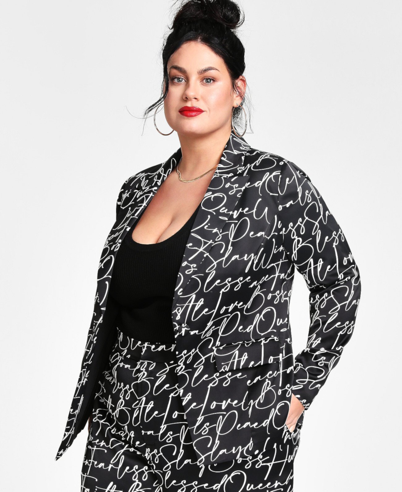 Модный пиджак больших размеров с заостренными лацканами и манжетами на пуговицах Nina Parker