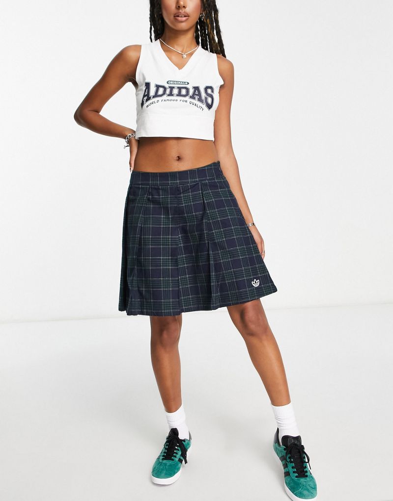 Темно-синяя теннисная юбка в клетку со складками adidas Originals 'Preppy Varsity' Adidas