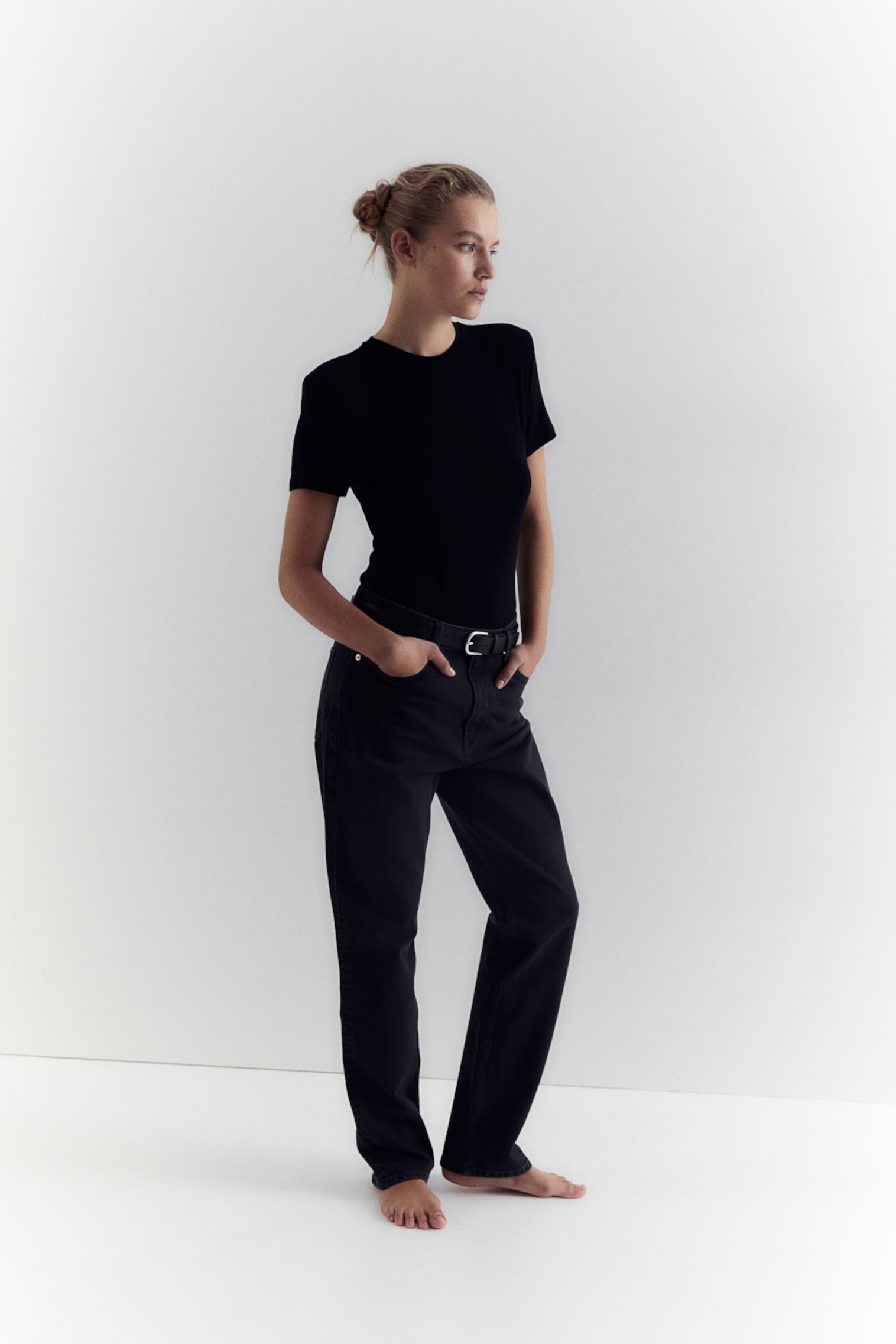 Узкие прямые ультравысокие джинсы H&M