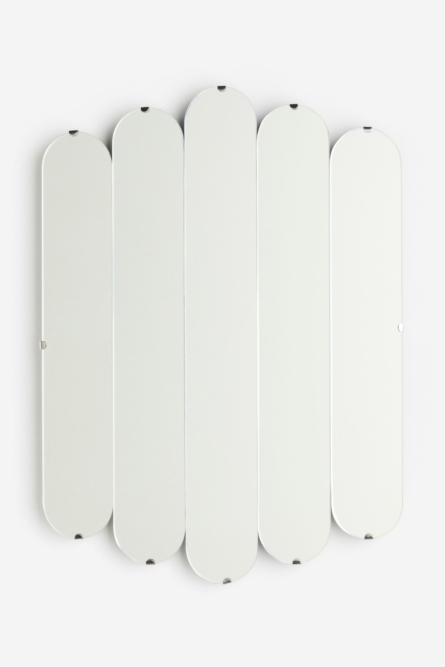Большое зеркало арочного дизайна H&M