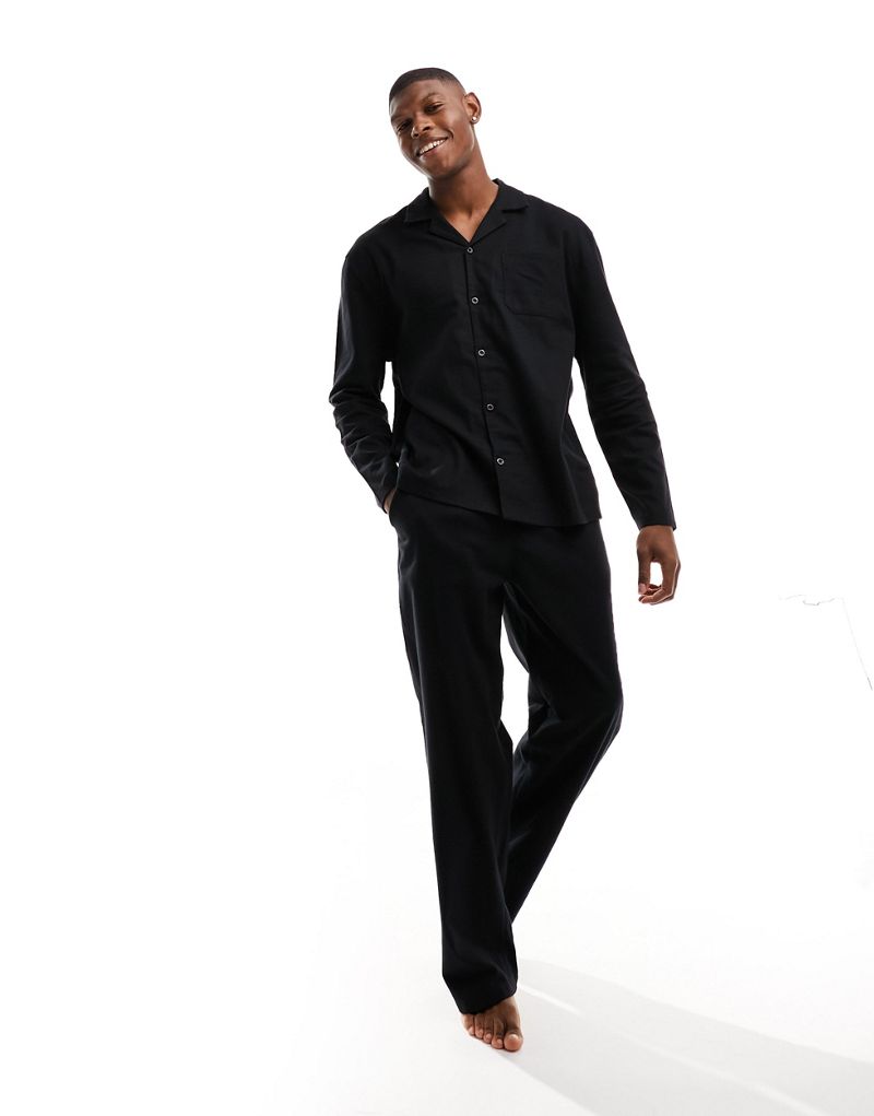 Пижамный комплект ASOS DESIGN из черной фланелевой рубашки и брюк с длинными рукавами ASOS DESIGN