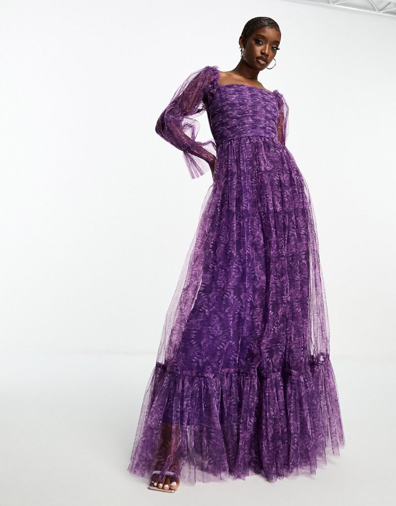 Платье макси из органзы с пышными рукавами и фиолетовым цветочным принтом Lace & Beads LACE & BEADS
