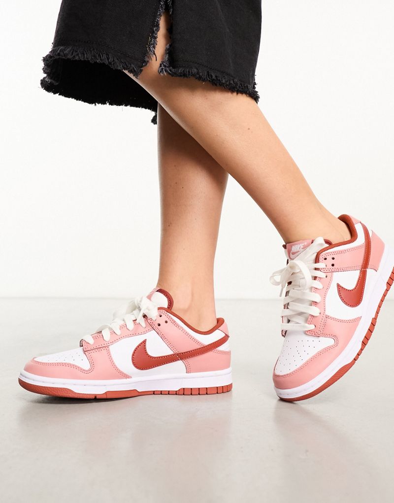 Женские кроссовки Nike Dunk Low Panda в белом и грубом оранжевом цвете Nike