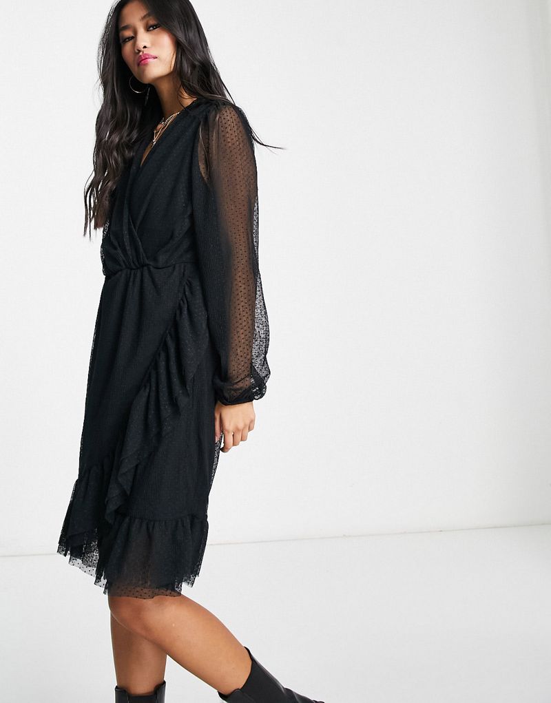 Черное сетчатое платье с запахом в горошек Y.A.S Quinn Y.A.S