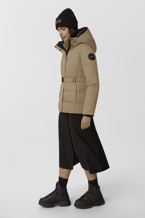 Куртка McKenna из атласа Performance Satin - стиль и универсальный комфорт Canada Goose