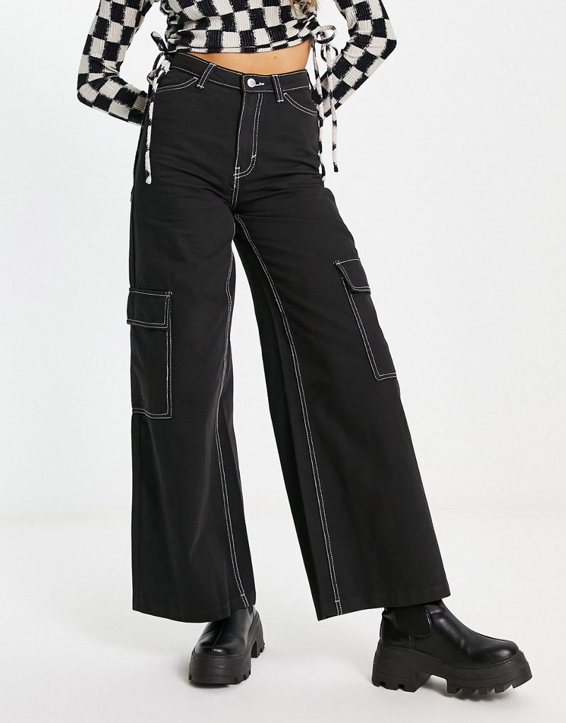 Черные брюки-карго с контрастной строчкой Weekday Sienna Weekday