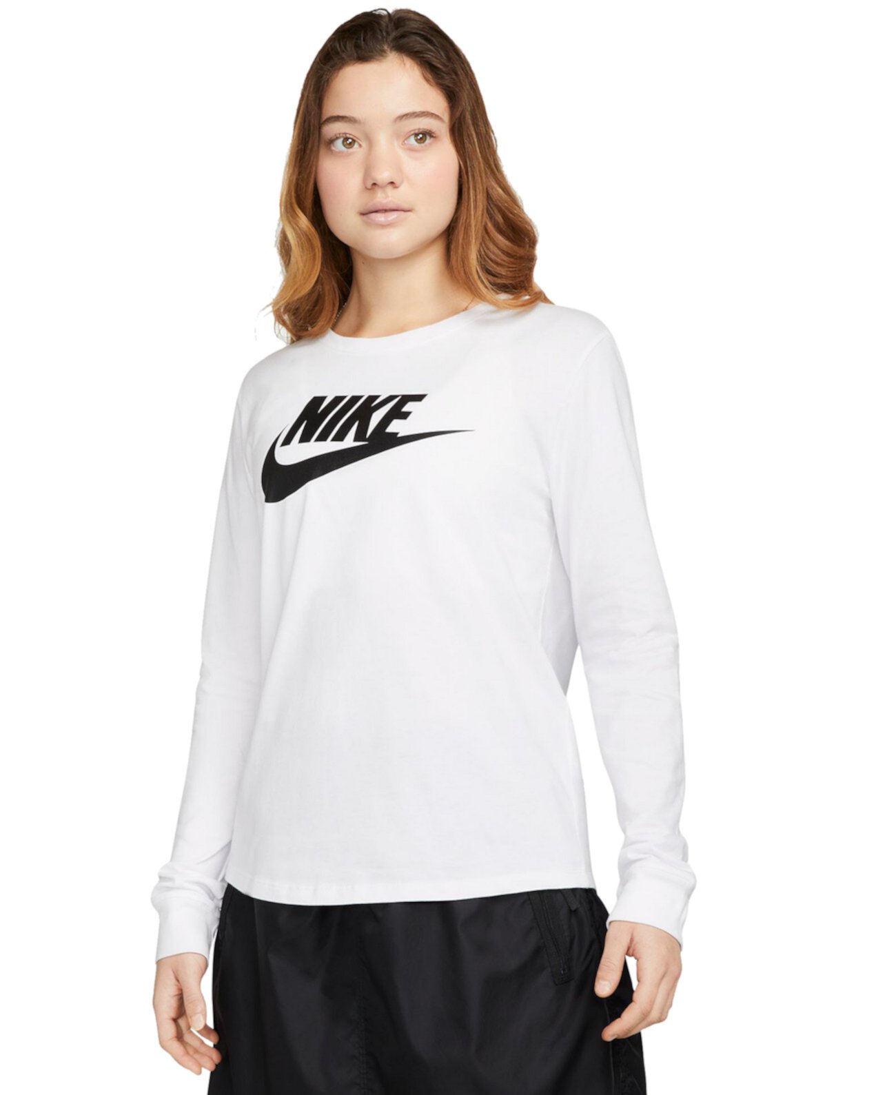 Женская спортивная футболка Essentials с длинными рукавами и логотипом Nike