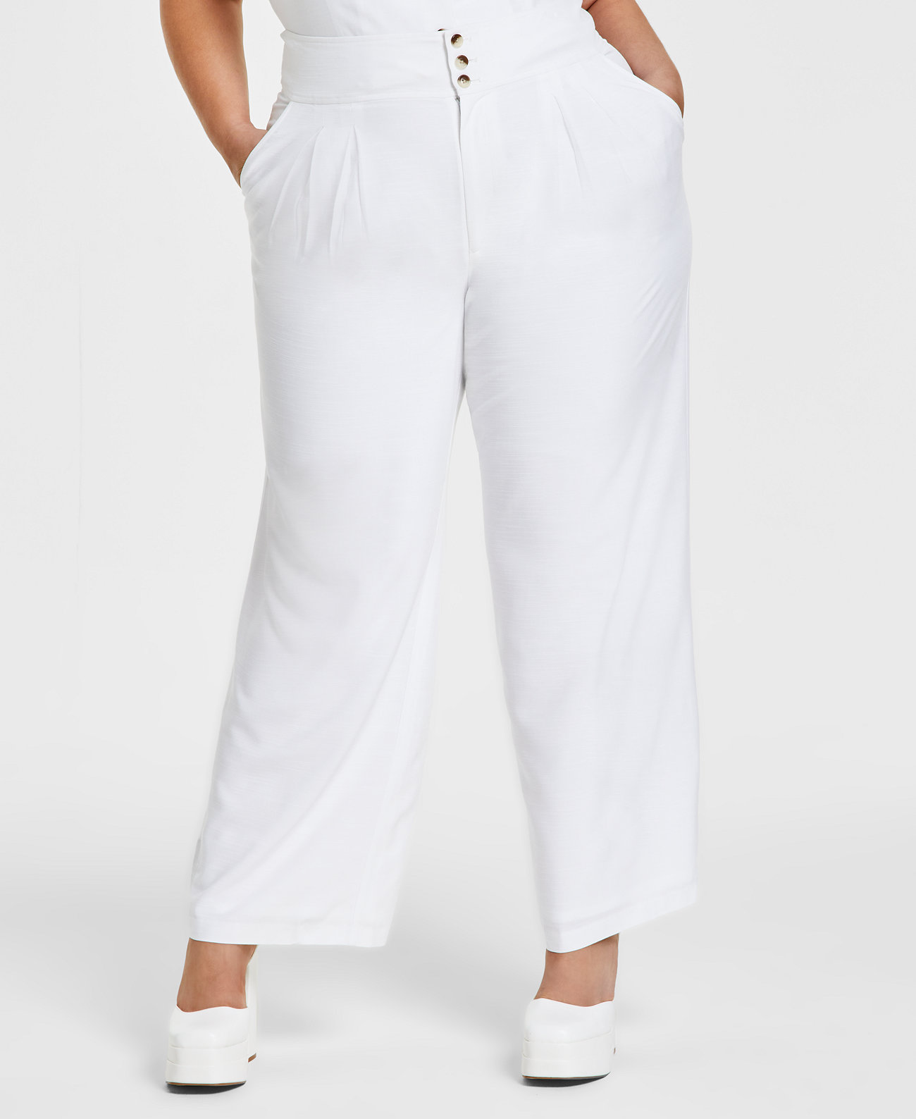Широкие брюки с высокой посадкой и широкими штанинами больших размеров, созданные для Macy's Bar III