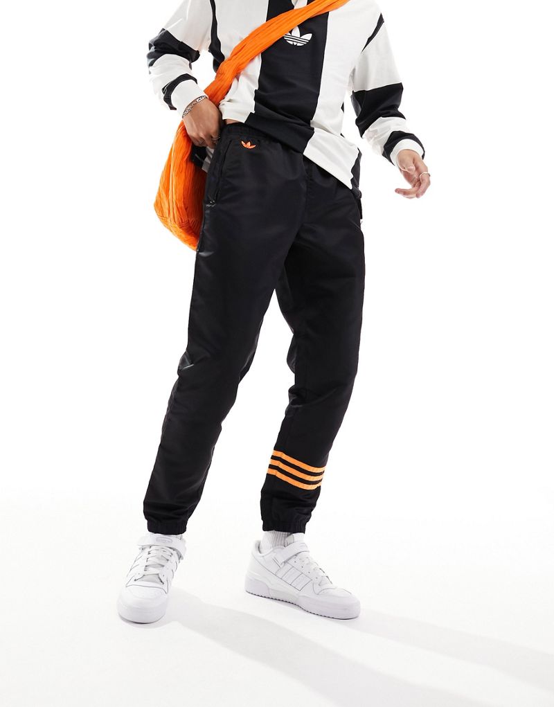 Черно-оранжевые джоггеры adidas Originals Neuclassics Adidas