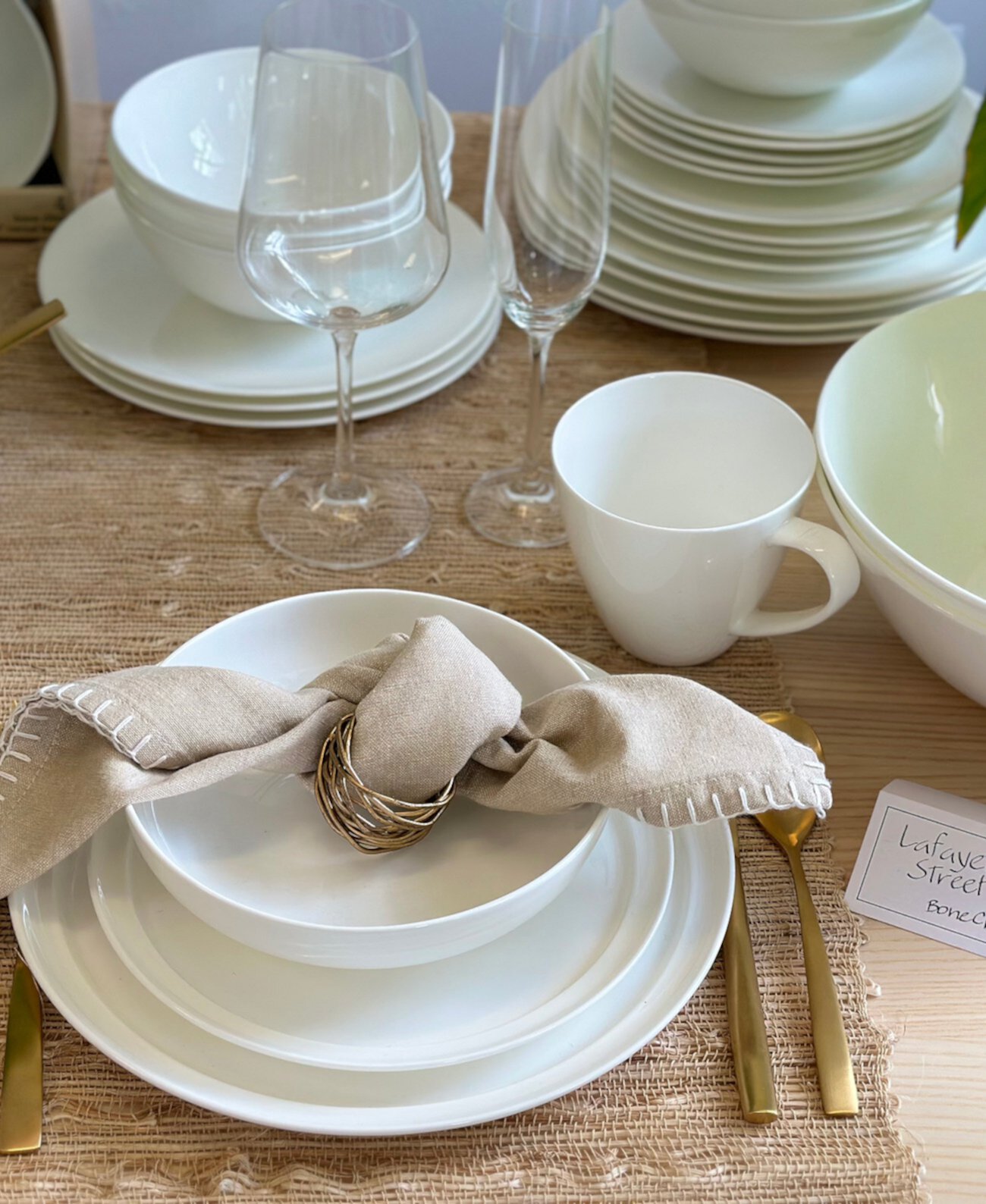 Lafayette St. Набор столовой посуды из тонкого костяного фарфора, 12 предметов, сервиз на 4 персоны Euro Ceramica