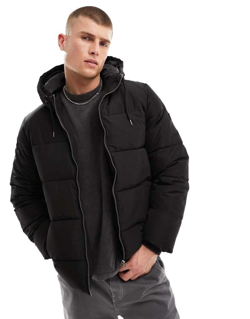 Мужская Куртка Only & Sons heavy weight hooded puffer jacket in black Only & Sons