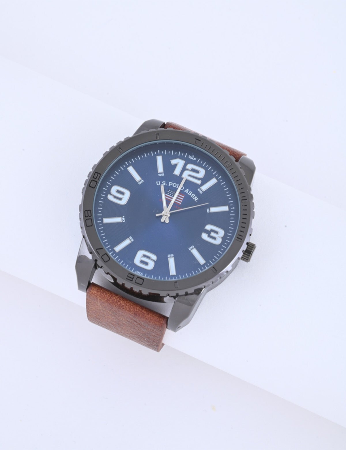 MEN'S BLUE FACE AND BROWN STRAP ANALOG WATCH U.S. POLO ASSN.