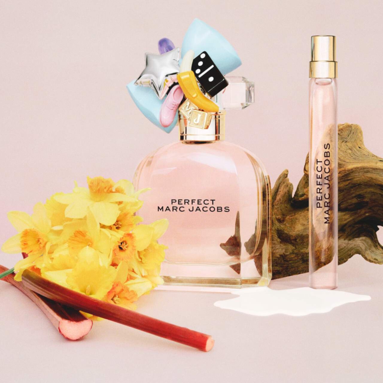 Парфюмерная вода Perfect с нотами нарцисса и миндального молока, 50 мл Marc Jacobs Fragrances