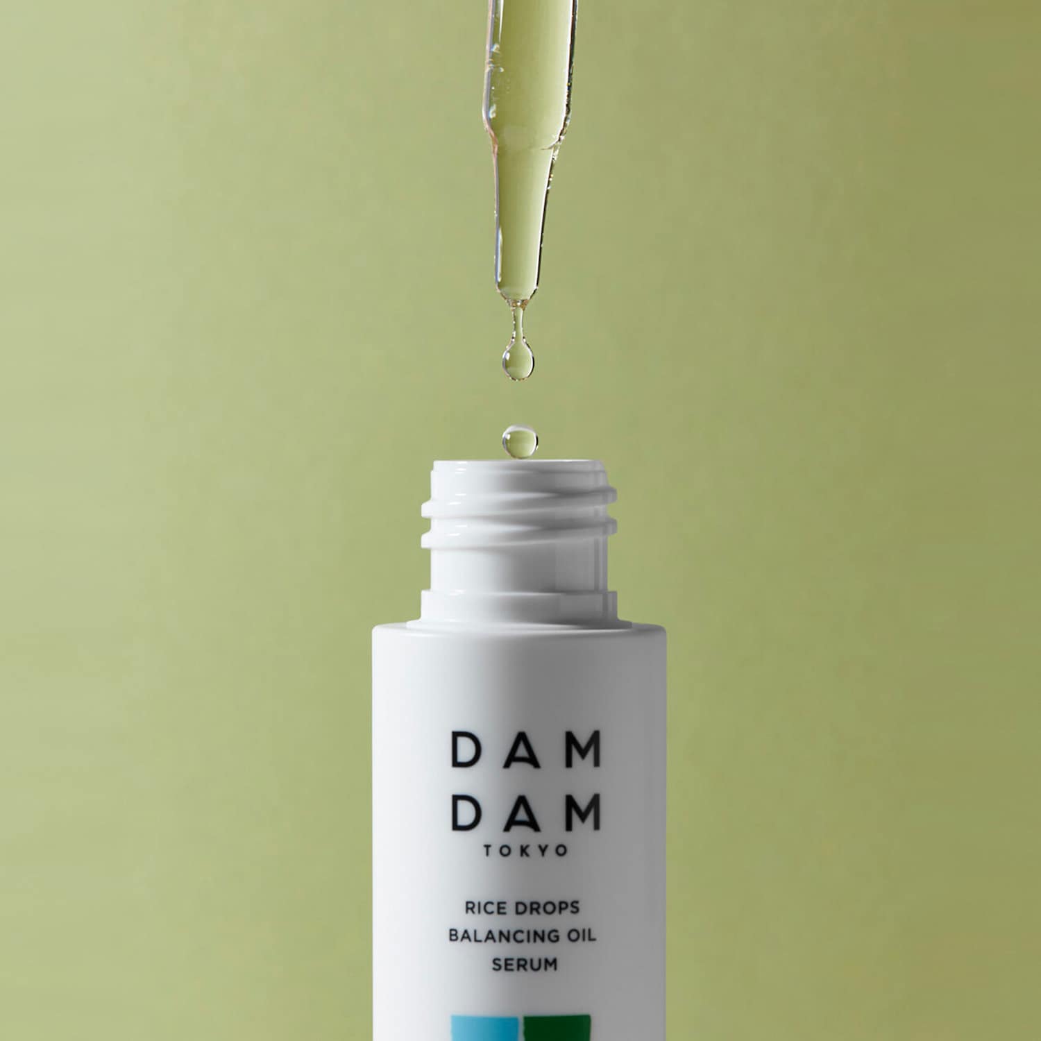 Увлажняющая сыворотка для лица с маслом рисовых капель DAMDAM