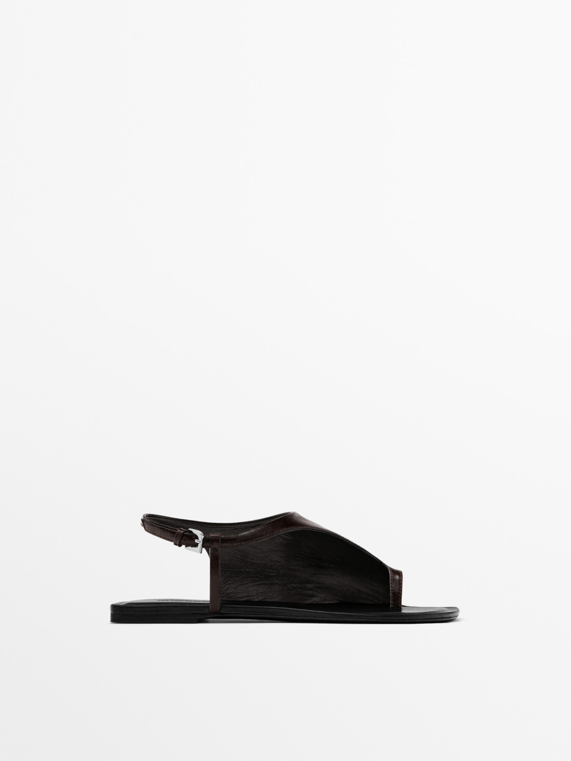 Асимметричные сандалии на плоской подошве – ограниченная серия ZARA