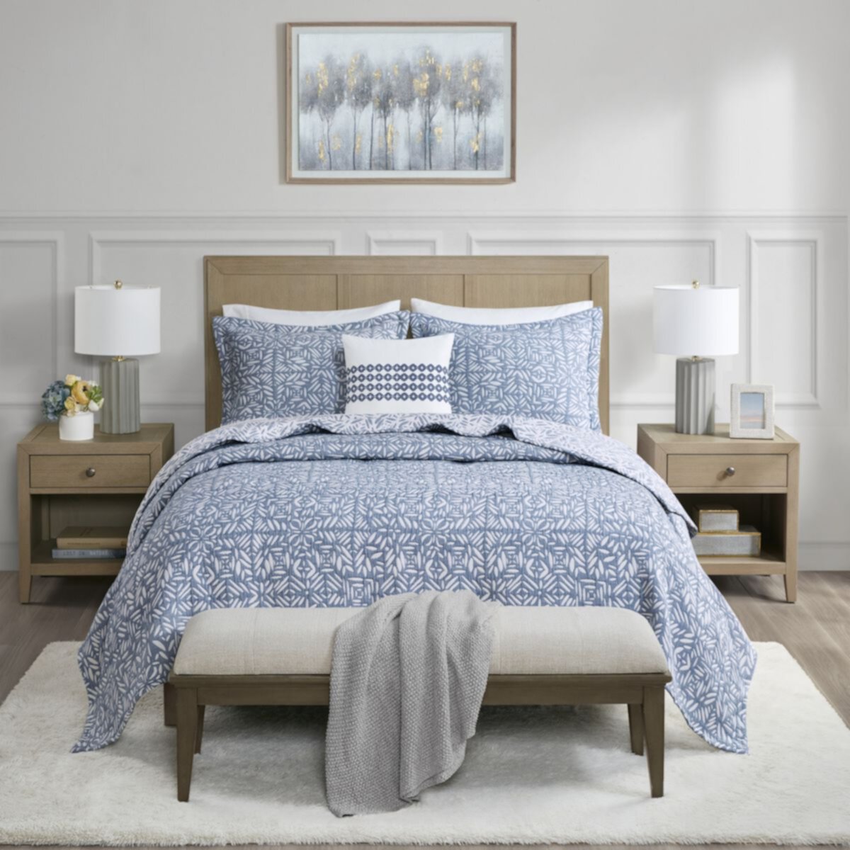 Madison Park Signature Harmony 4-Piece Oversized Reversible Matelassé Quilt Set with Throw Pillow Madison Park