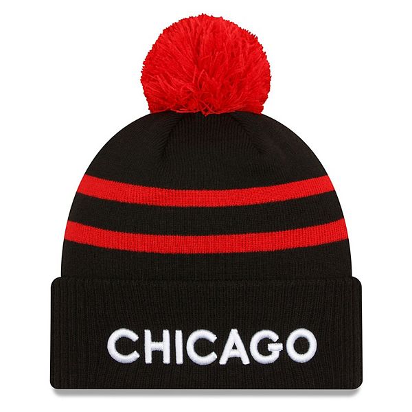 Мужская черная вязаная шапка New Era Chicago Bulls 2023/24 City Edition с манжетами и помпоном New Era x Staple