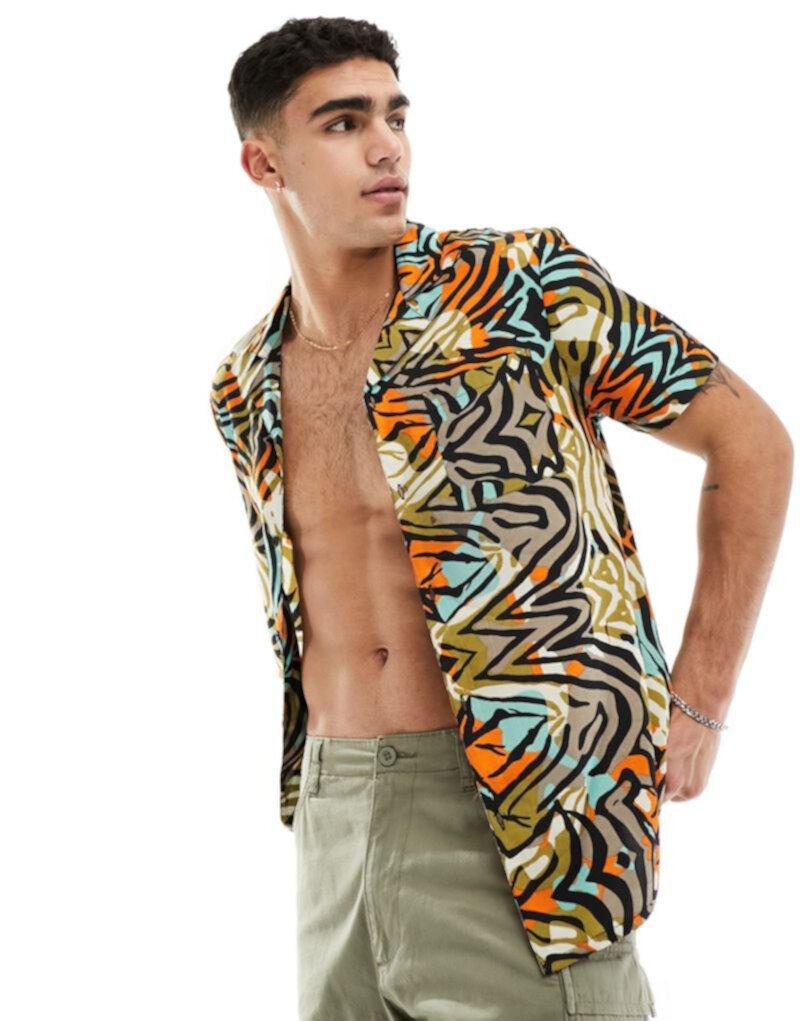Пляжные шорты с тигровым принтом Another Influence — часть комплекта Another Influence