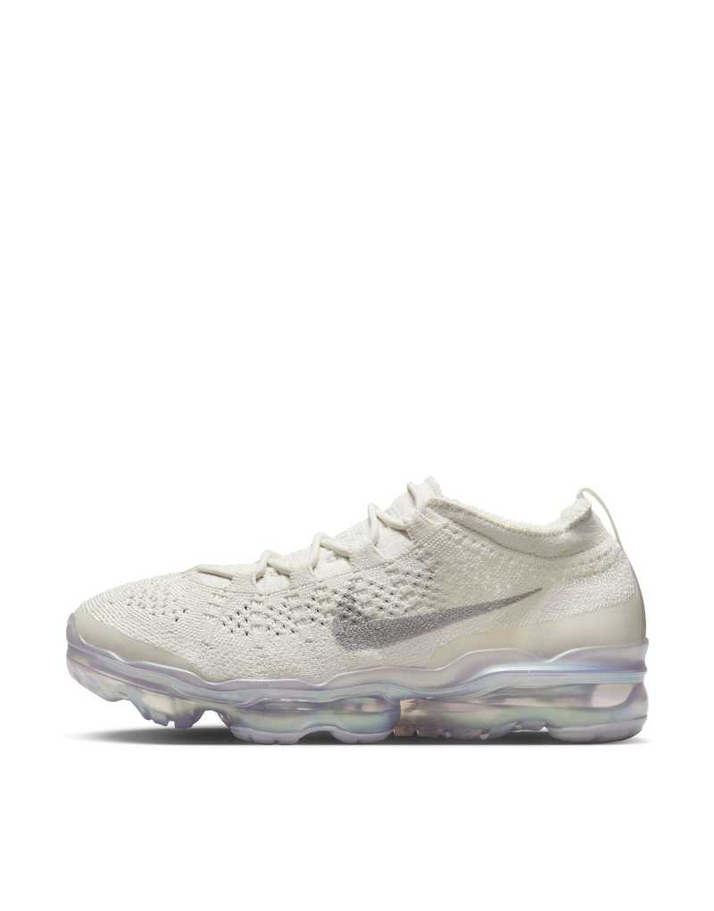 Кроссовки Nike Air Vapormax 2023 с технологией амортизации и низким профилем Nike