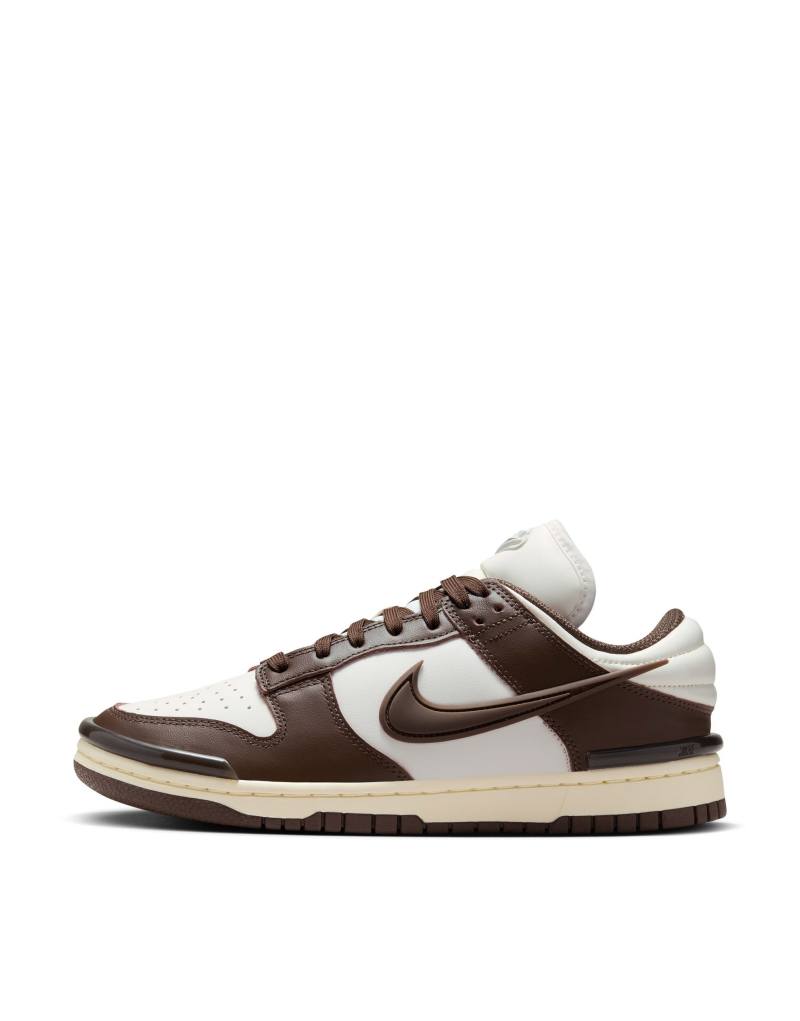 Женские Повседневные кроссовки Nike Dunk Low Twist Nike