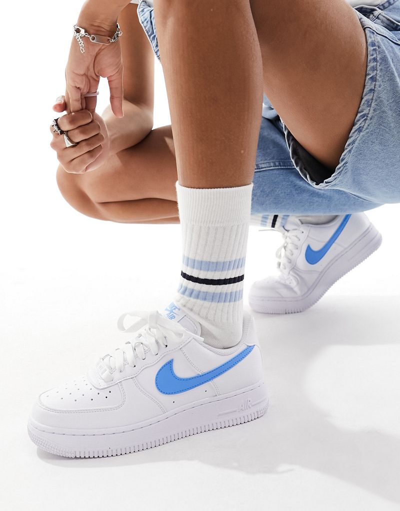Бело-синие кроссовки Nike Air Force 1 Nike