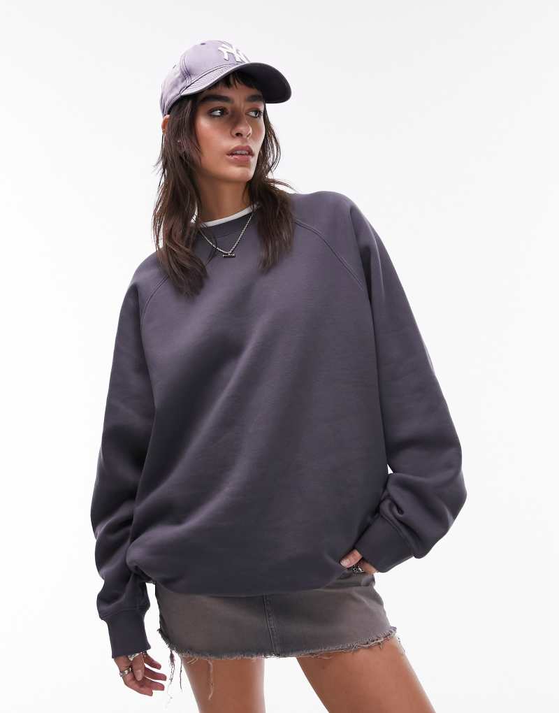 Женская Толстовка TOPSHOP Oversized Crew Neck Raglan в цвете сланец TOPSHOP