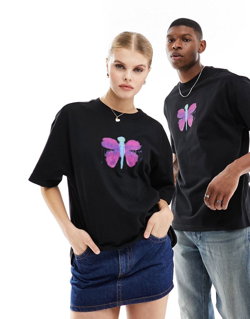 Черная объемная футболка унисекс Weekday с мультяшным принтом бабочки эксклюзивно для ASOS Weekday