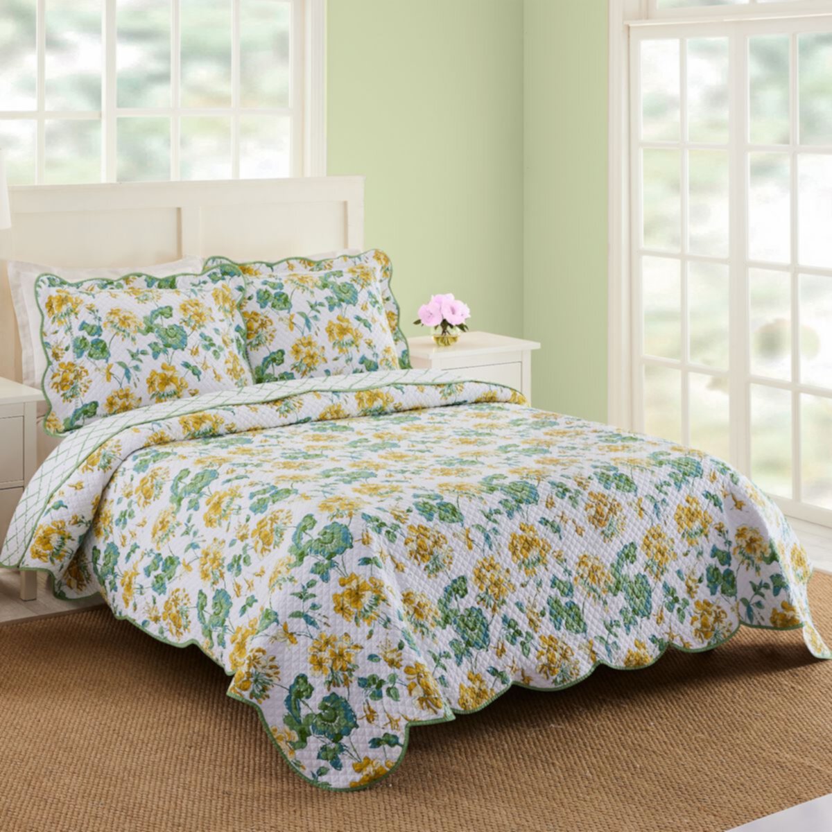 Makers Collective English Meadow Quilt Set with Shams Makers Collective