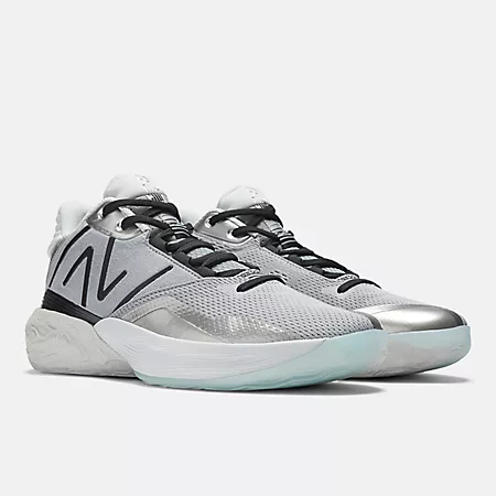 Кроссовки New Balance TWO WXY V4 для активного образа жизни New Balance