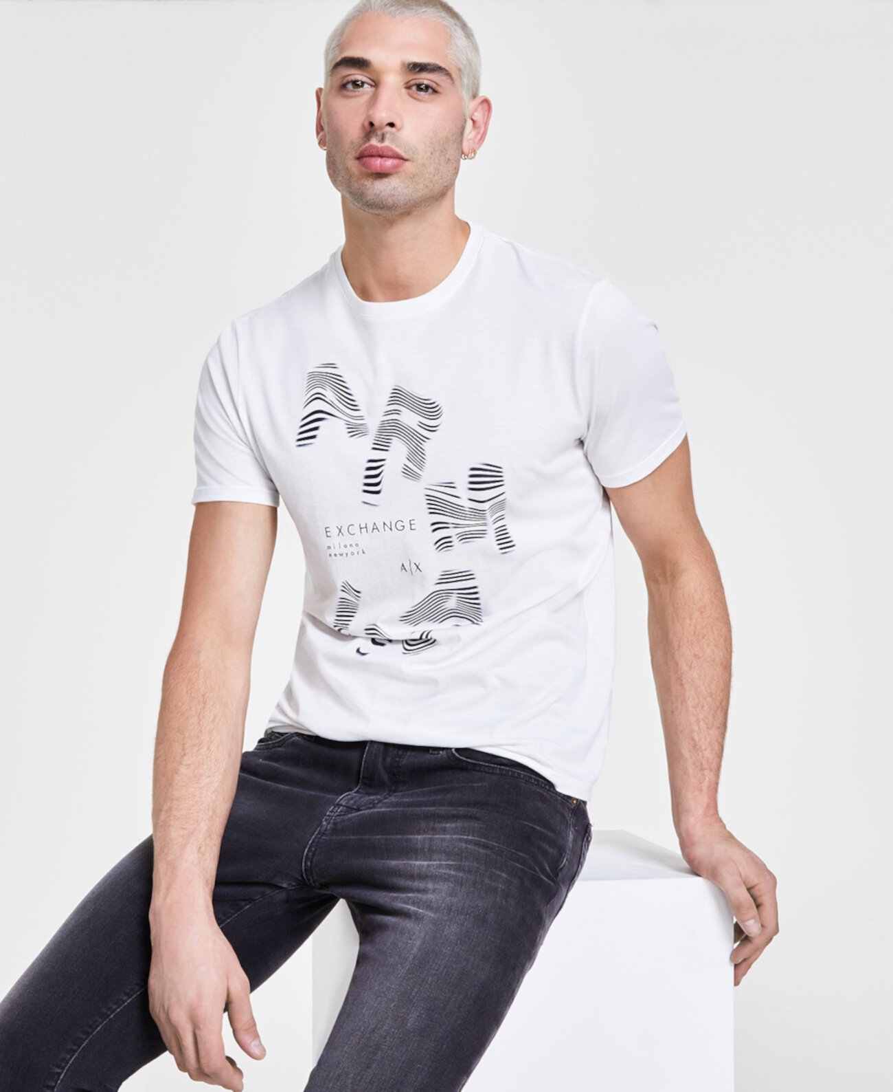 Men's Regular-Fit Logo Graphic T-Shirt Armani