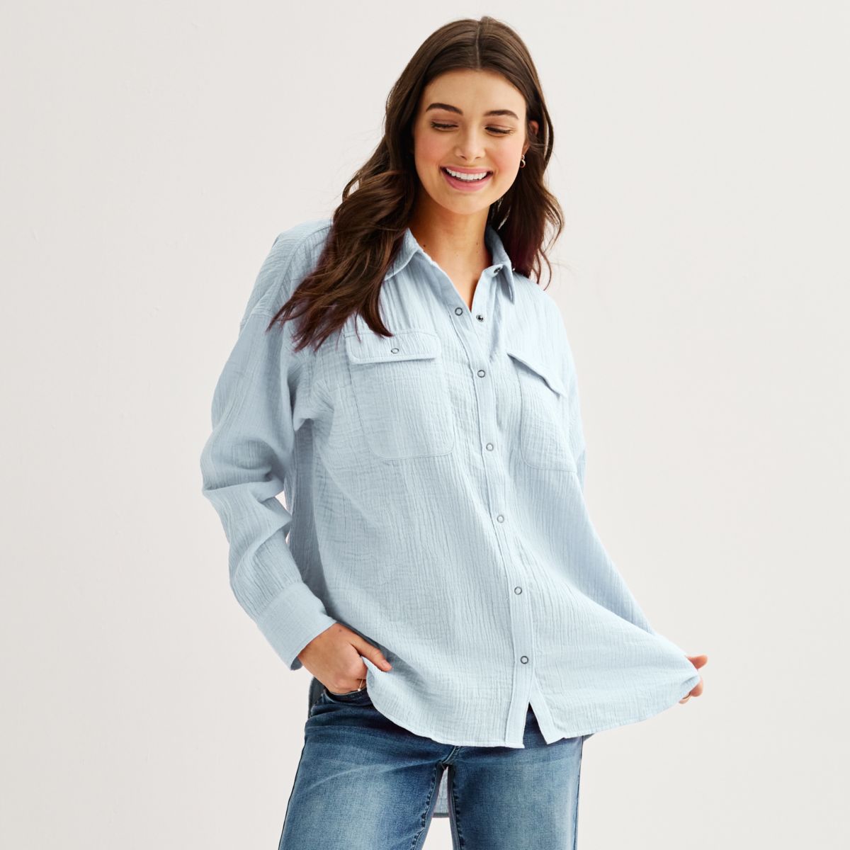 Juniors' SO® Crinkly Double Cloth Long Sleeve Button Down Shirt SO