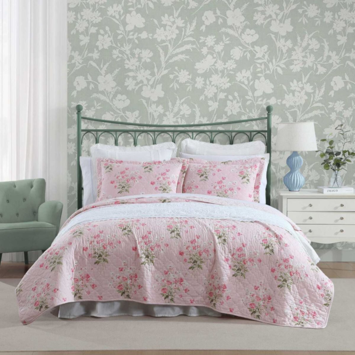 Laura Ashley Veronicas Bouquet Quilt Set Laura Ashley