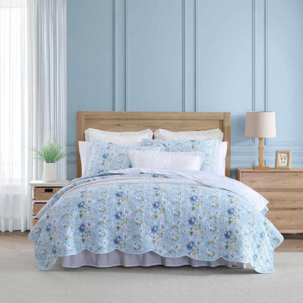 Laura Ashley Peony Garden Quilt Set Laura Ashley