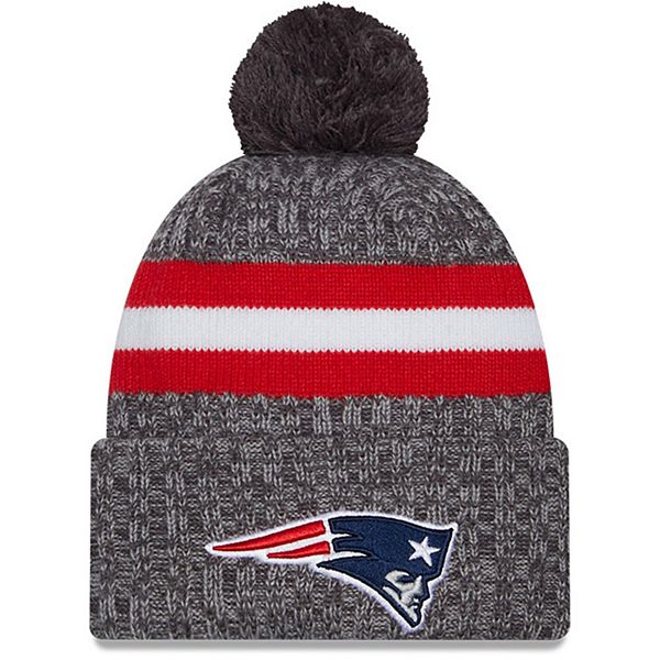 Men's New Era  Gray New England Patriots 2023 Sideline Sport Cuffed Pom Knit Hat New Era x Staple