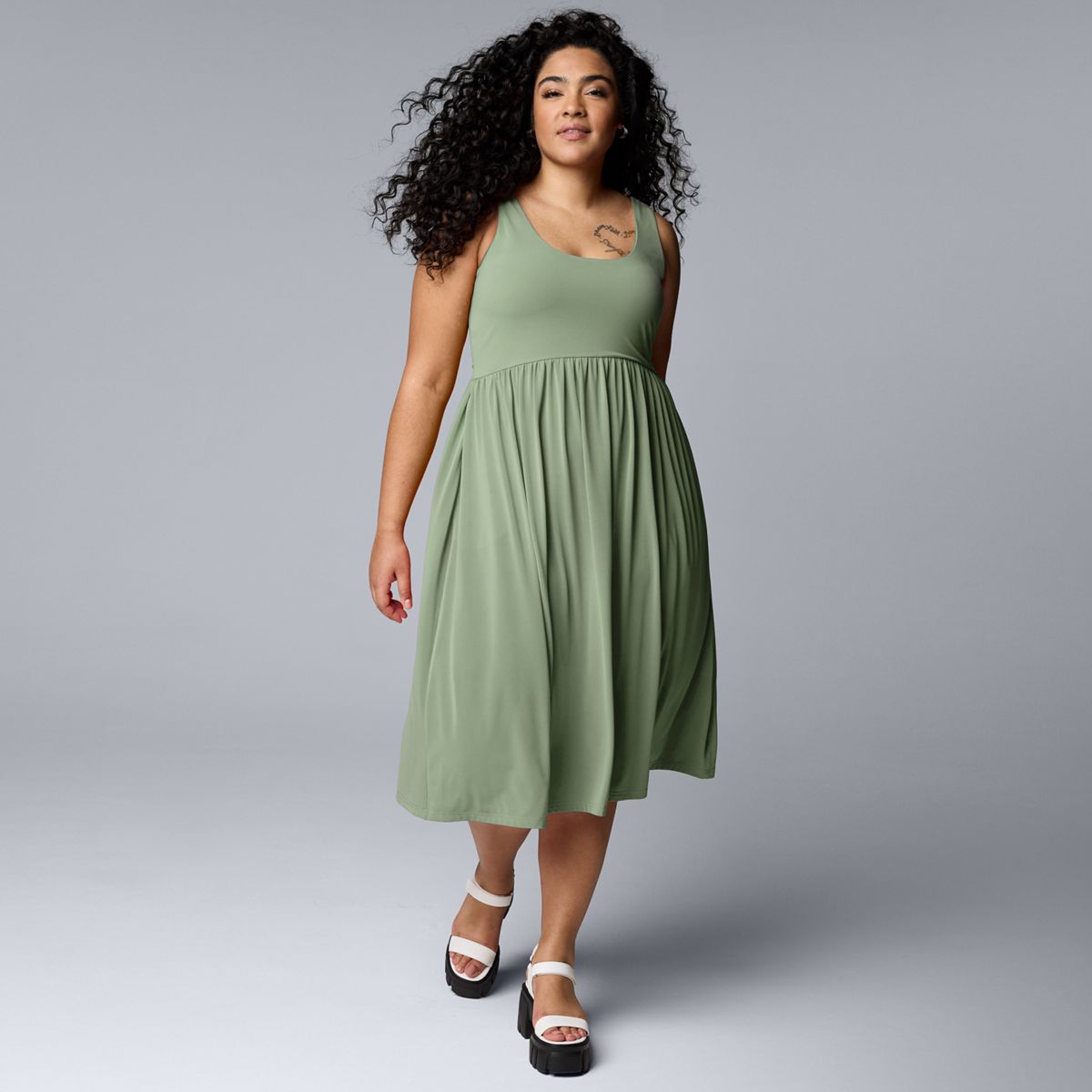 Plus Size миди-платье без рукавов с круглым вырезом Simply Vera Vera Wang Simply Vera Vera Wang