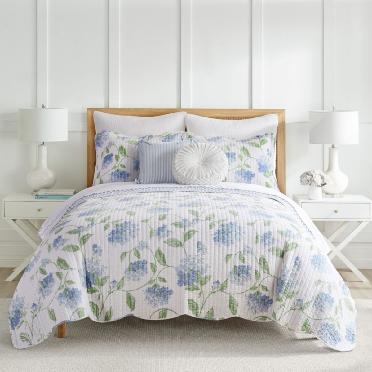 Draper James Trisa Floral Reversible Quilt Set with Shams DRAPER JAMES