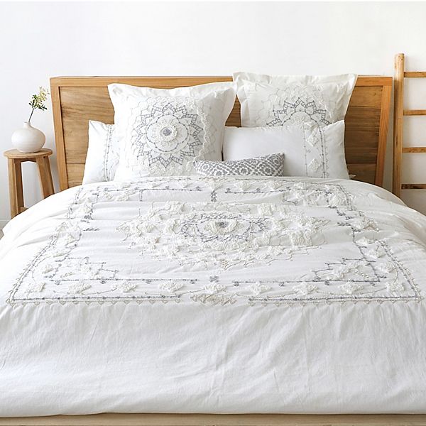 Levtex Home AB Harleson Medallion Duvet Cover Set with Shams Levtex