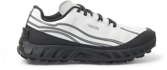 002 Trail-Running Shoes - Women's Norda