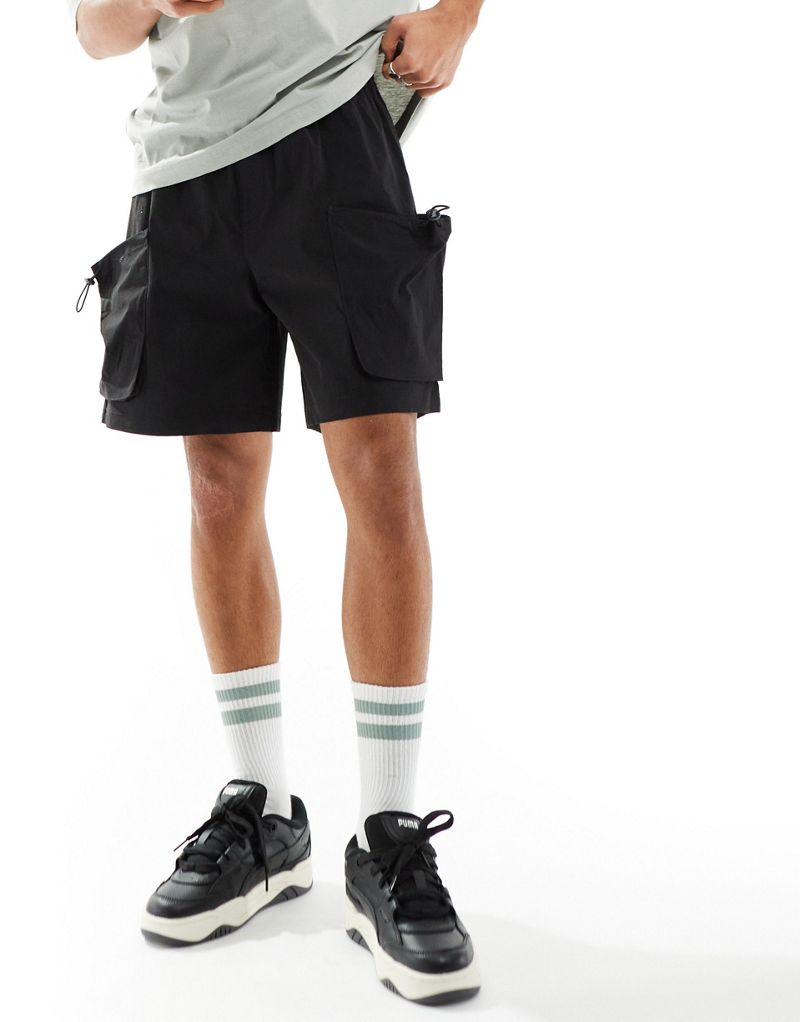 ADPT technical cargo short in black  ADPT