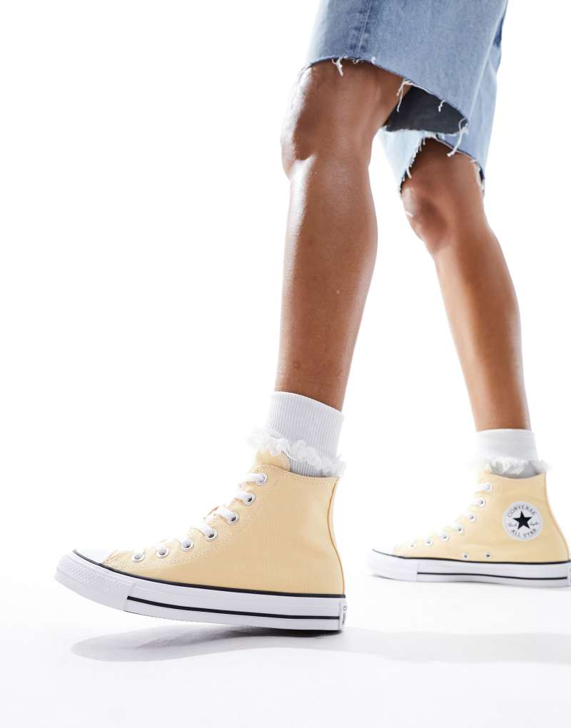 Converse Chuck Taylor All Star sneakers in yellow Converse