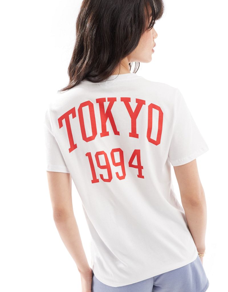 Pieces oversized Tokyo t-shirt in white and red Pieces