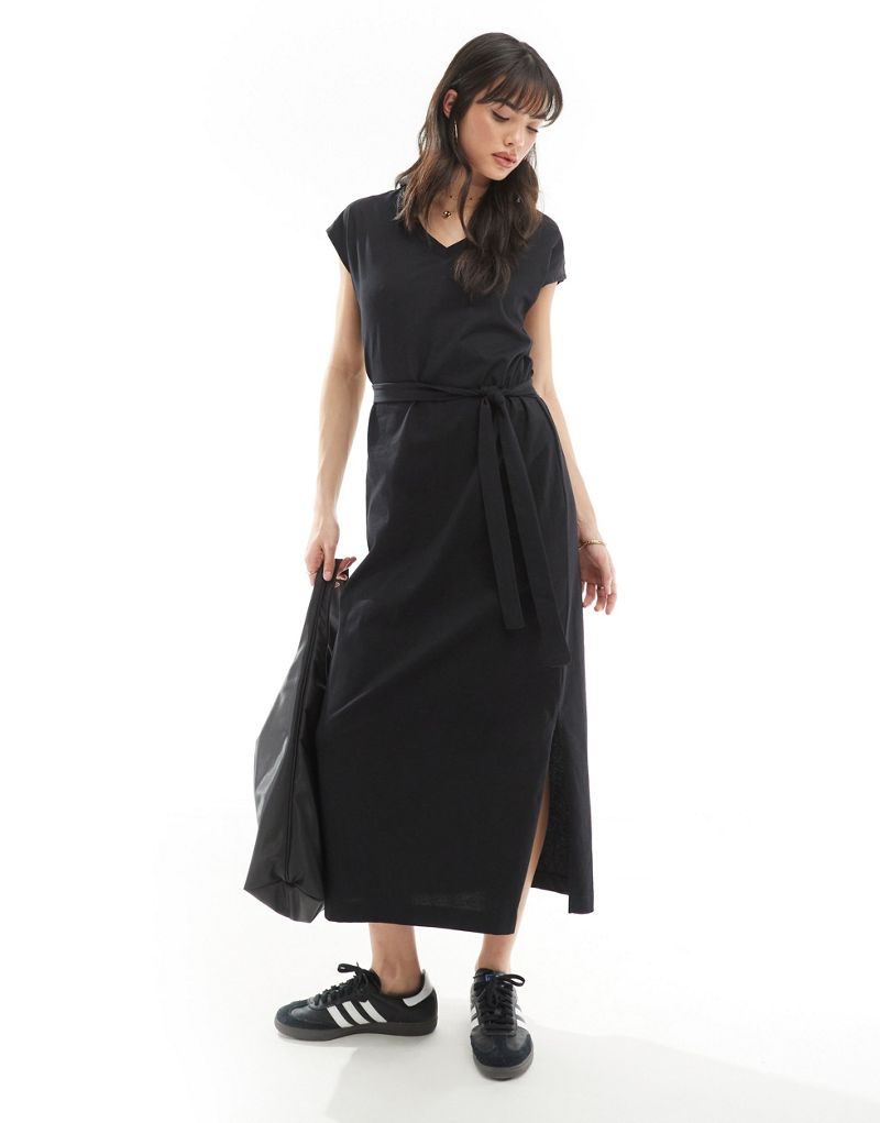 Selected Femme v-neck maxi jersey dress in black Selected