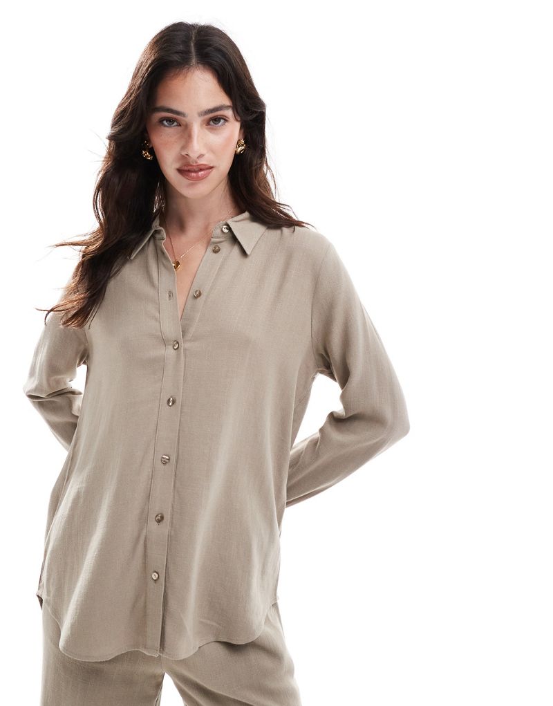 Selected Femme linen touch shirt in beige Selected