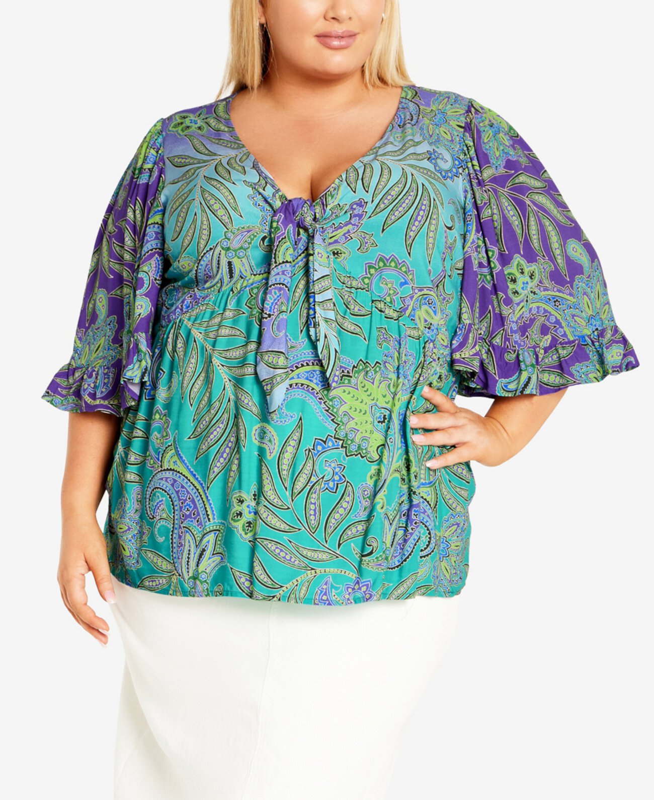 Plus Size Mojito V-neck Top AVENUE