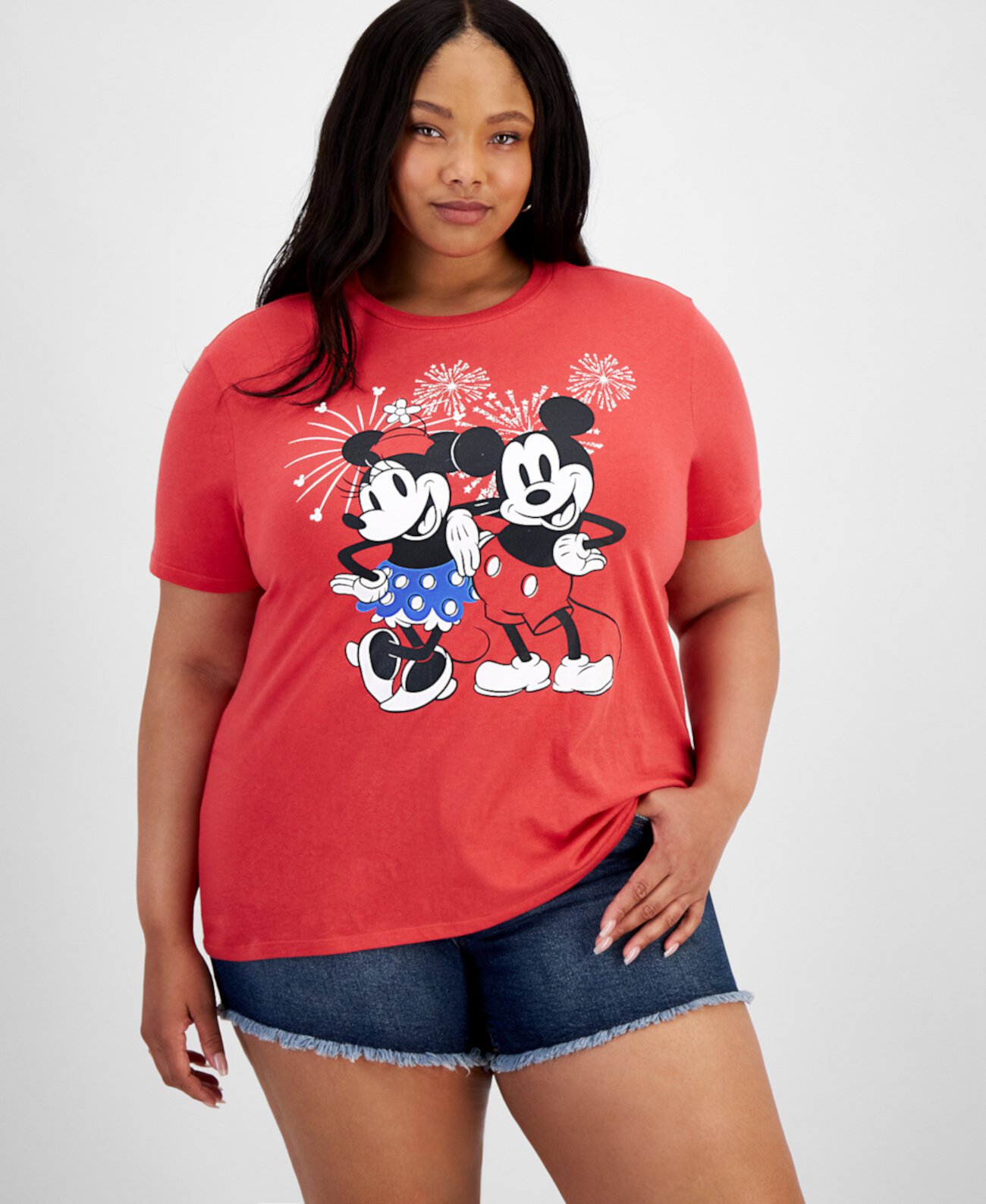 Trendy Plus Size Mickey And Minnie Graphic T-Shirt Disney