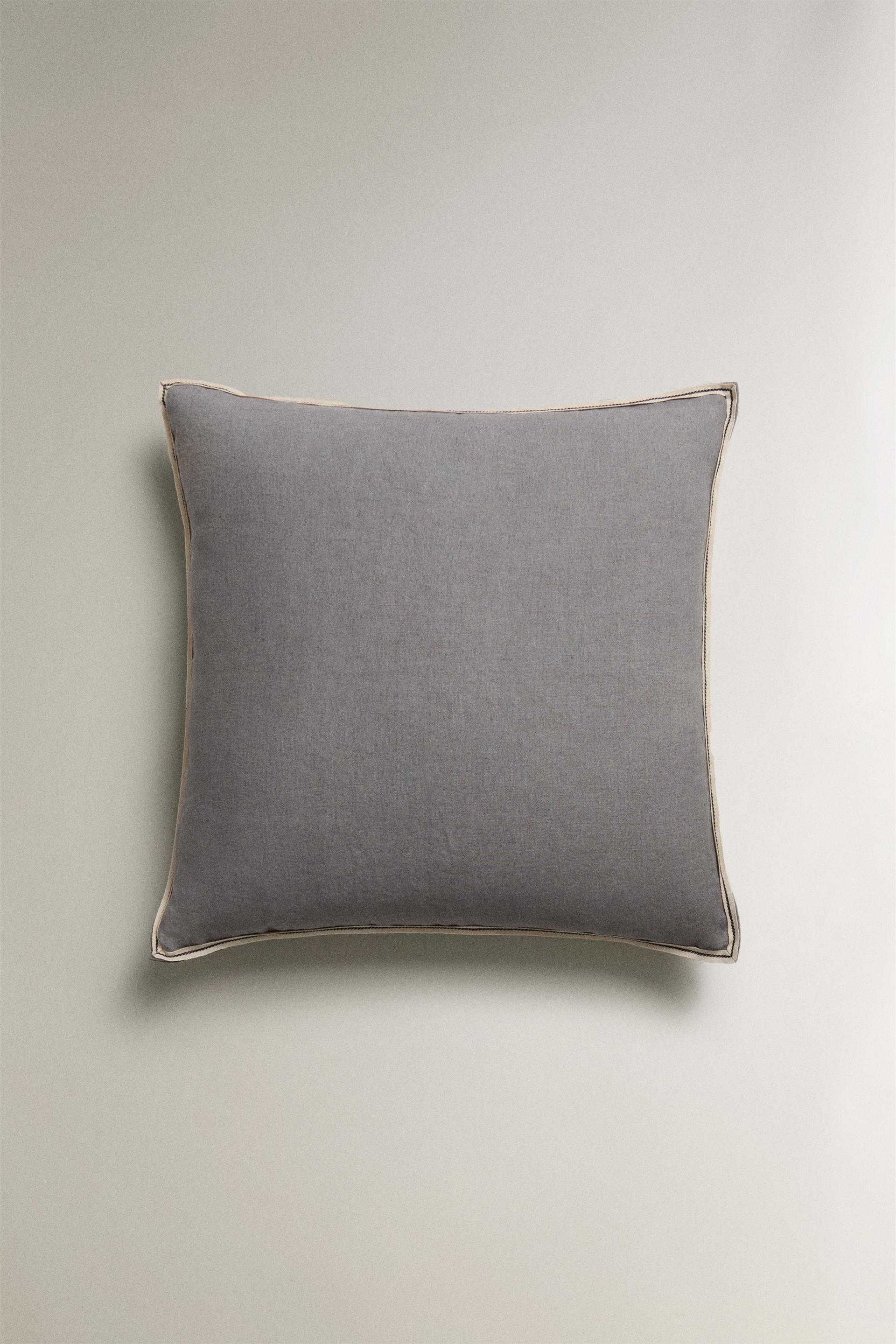 THROW PILLOW COVER WITH CONTRAST TOPSTITCHING ZARA