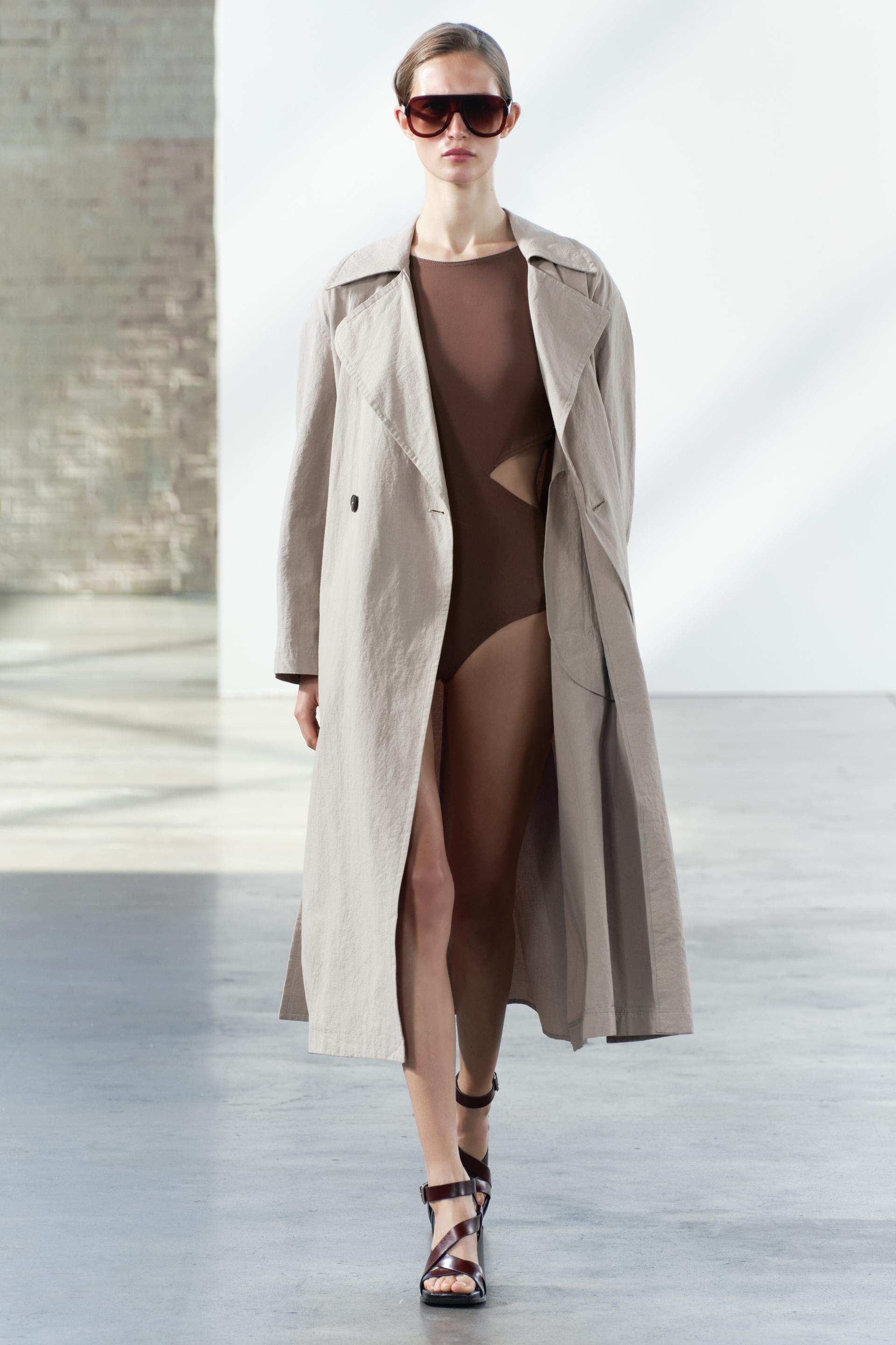OVERSIZED DOUBLE-BREASTED TRENCH ZW COLLECTION ZARA