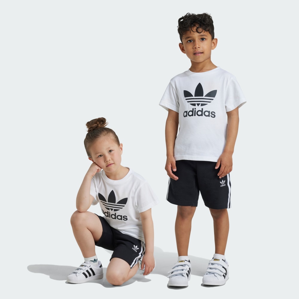 Детский комплект adidas Originals: футболка и шорты из мягкого хлопкового джерси Adidas Originals